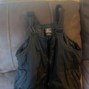 Boys, black snow bibs